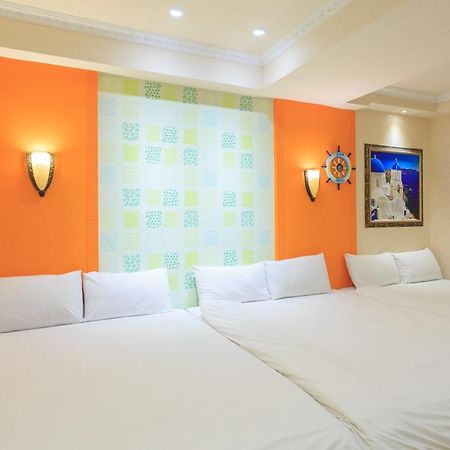 Easy Stay Inn Kaohsiung Bagian luar foto