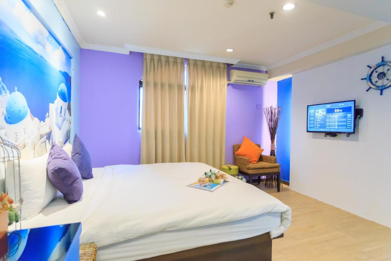 Easy Stay Inn Kaohsiung Bagian luar foto